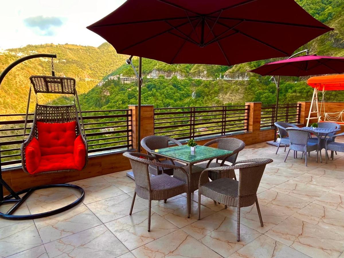 Doon Nature Valley Resort, Kempty Fall Mussoorie Zewnętrze zdjęcie